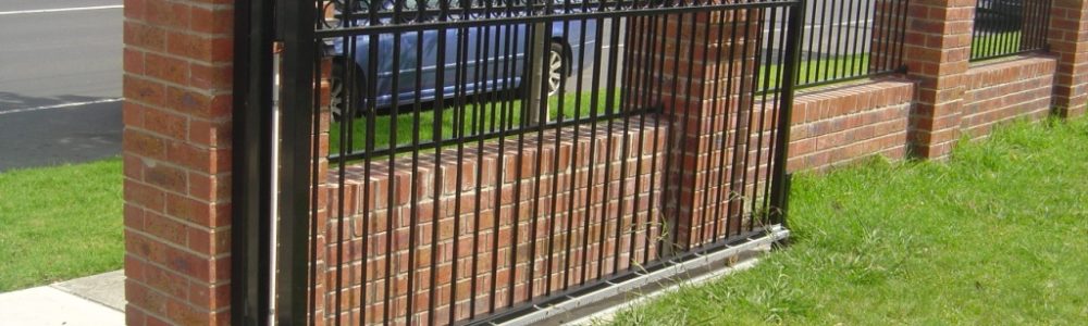 drivewaygateopen03